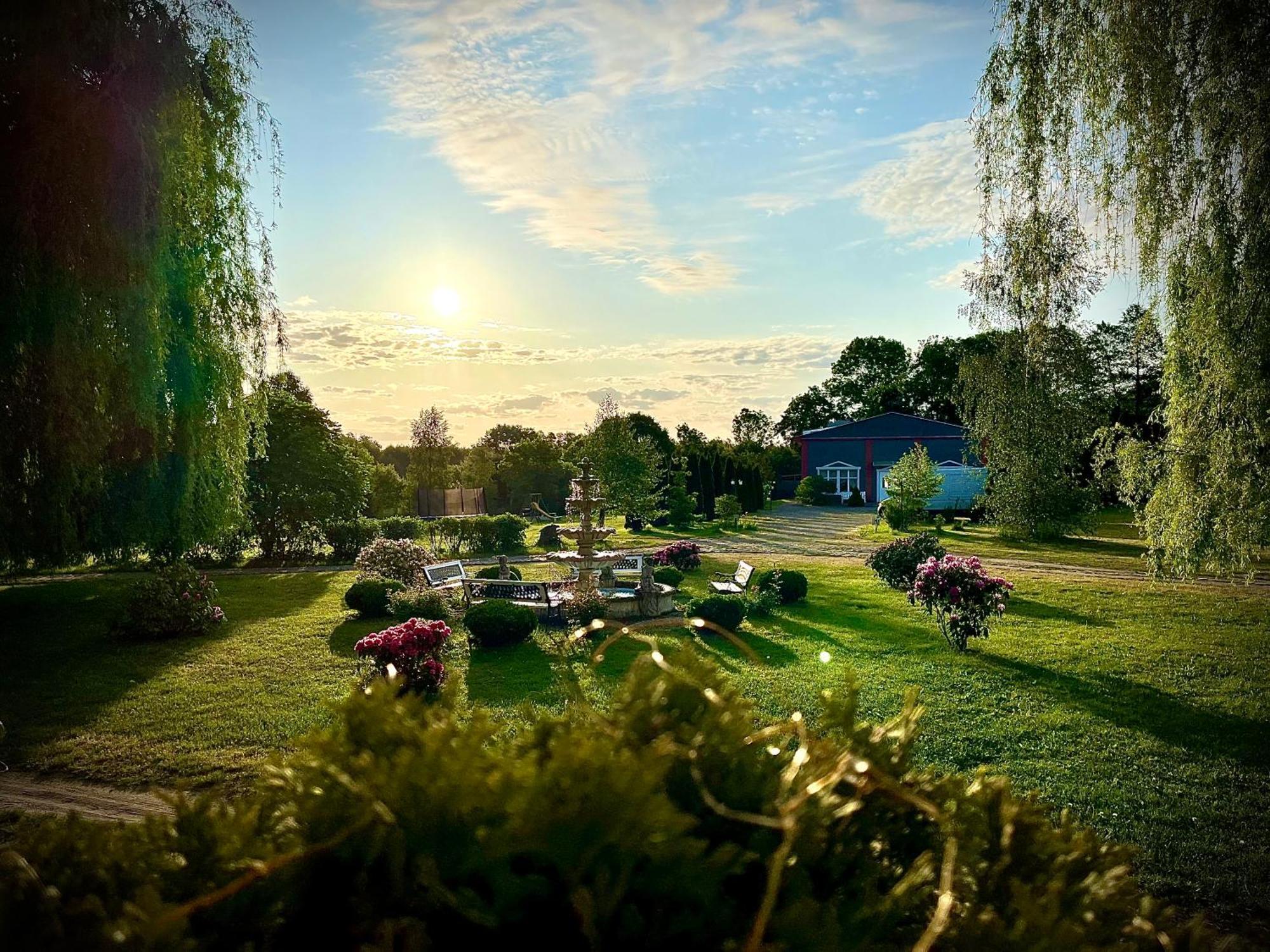 Agroturystyka Hotel Noclegi Palac Camping Wałcz Екстериор снимка